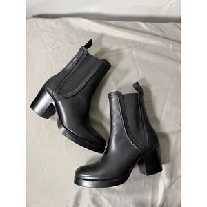 Frye Melissa Chelsea Black Leather Block Heel Ankle Boots 8B FR40576-BLAC